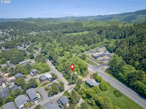 124 E Sitka Street Cannon Beach OR 97110