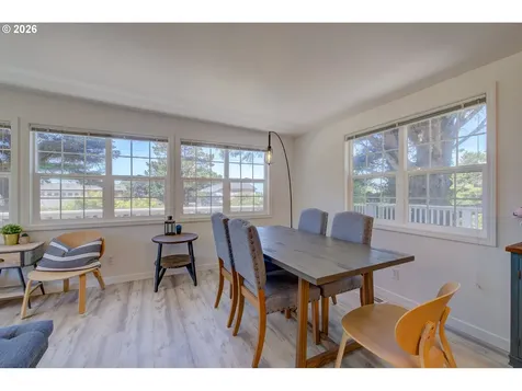 124 E Sitka Street Cannon Beach OR 97110