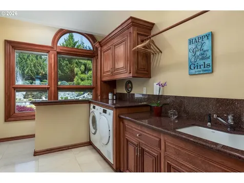 2308 NW 84th Loop Vancouver WA 98665