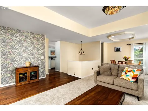 3304 NW 116th Way Vancouver WA 98685