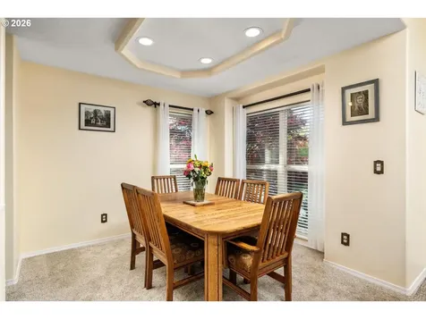 3304 NW 116th Way Vancouver WA 98685
