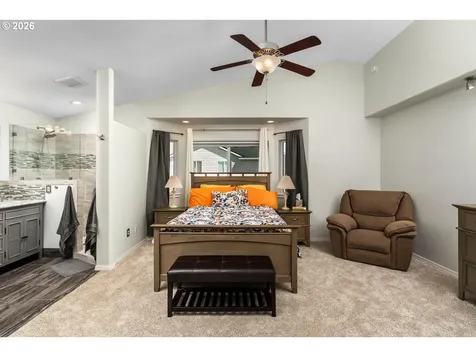 3304 NW 116th Way Vancouver WA 98685