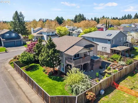 3304 NW 116th Way Vancouver WA 98685