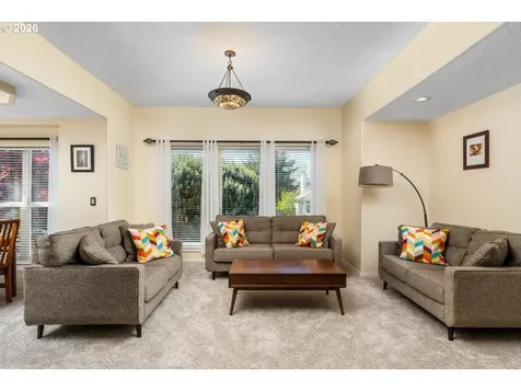 3304 NW 116th Way Vancouver WA 98685