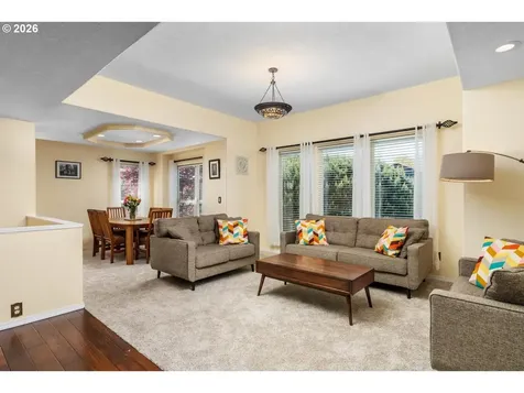 3304 NW 116th Way Vancouver WA 98685