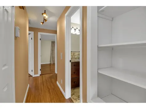 4801 Whiteaker Street Eugene OR 97405