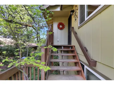 4801 Whiteaker Street Eugene OR 97405