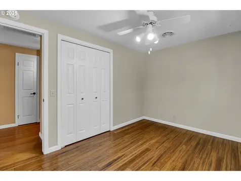 4801 Whiteaker Street Eugene OR 97405