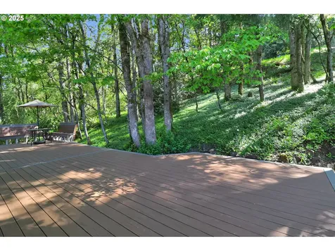 4801 Whiteaker Street Eugene OR 97405