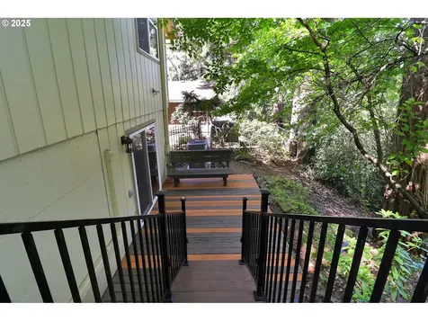 4801 Whiteaker Street Eugene OR 97405