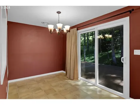 4801 Whiteaker Street Eugene OR 97405