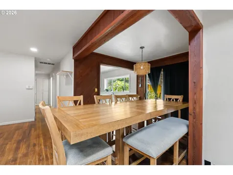 2225 SE 181st Avenue Portland OR 97233