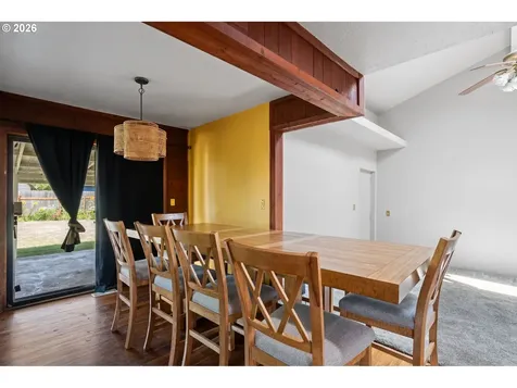 2225 SE 181st Avenue Portland OR 97233