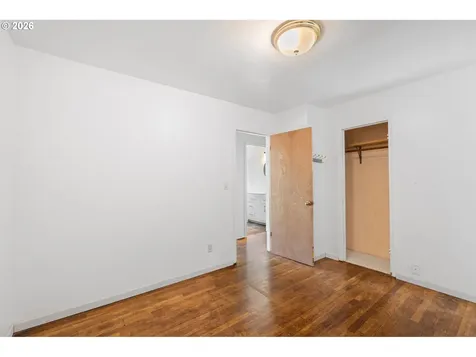 2225 SE 181st Avenue Portland OR 97233
