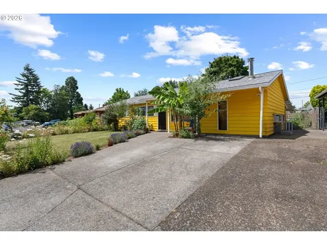 2225 SE 181st Avenue Portland OR 97233