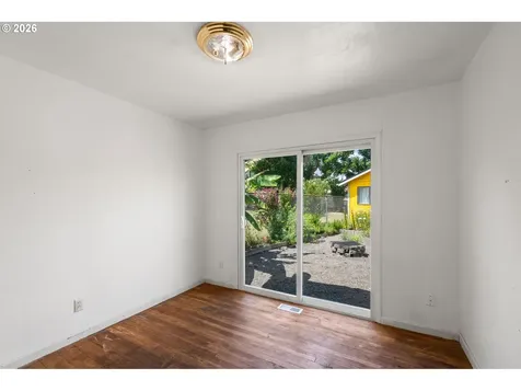 2225 SE 181st Avenue Portland OR 97233
