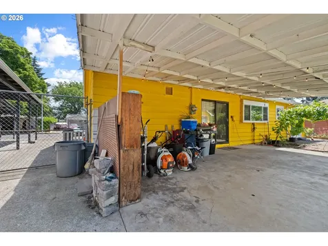 2225 SE 181st Avenue Portland OR 97233