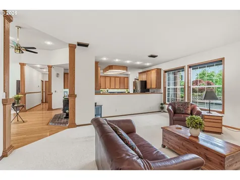 19918 NE 49th Street Vancouver WA 98682
