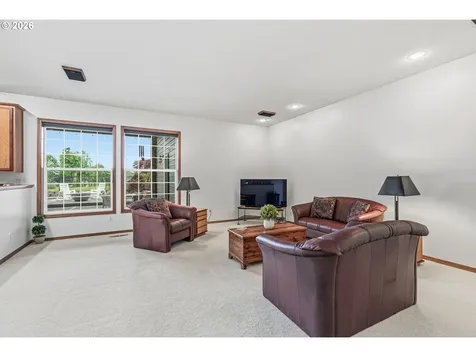 19918 NE 49th Street Vancouver WA 98682
