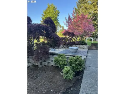 19918 NE 49th Street Vancouver WA 98682