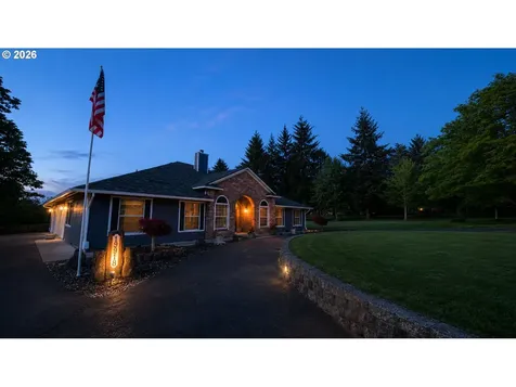 19918 NE 49th Street Vancouver WA 98682
