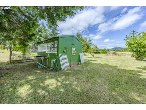 31097 Camas Swale Road Creswell OR 97426