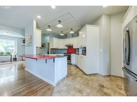 31097 Camas Swale Road Creswell OR 97426