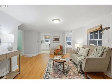 8730 NE Wygant Street Portland OR 97220