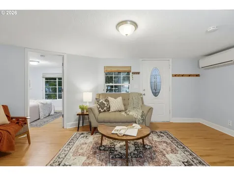 8730 NE Wygant Street Portland OR 97220