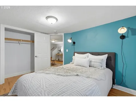 8730 NE Wygant Street Portland OR 97220