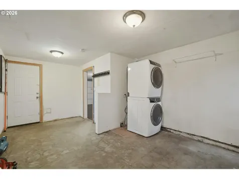 8730 NE Wygant Street Portland OR 97220