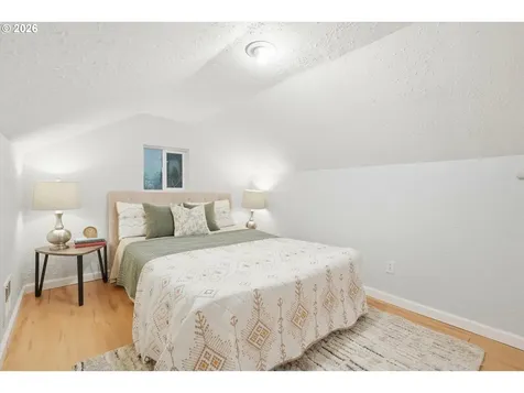 8730 NE Wygant Street Portland OR 97220