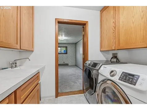 156 Williams Avenue Kelso WA 98626