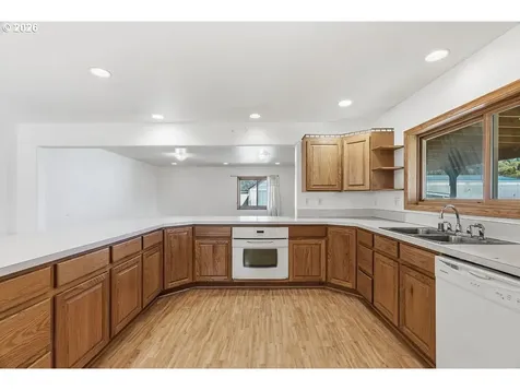 156 Williams Avenue Kelso WA 98626