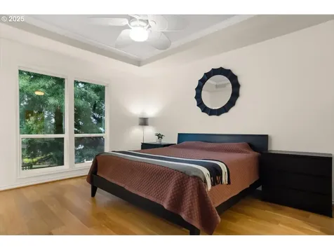 11905 SW 60th Avenue Portland OR 97219