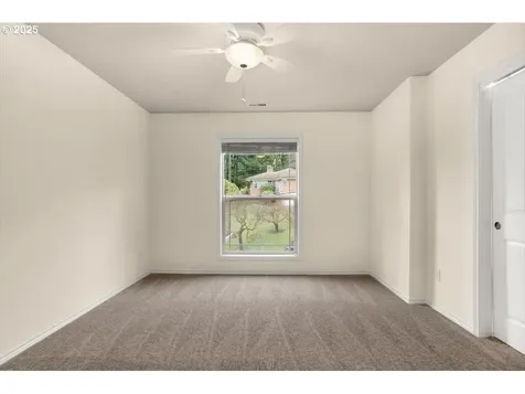 11905 SW 60th Avenue Portland OR 97219