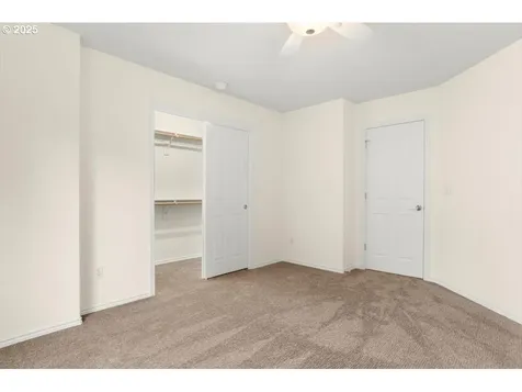 11905 SW 60th Avenue Portland OR 97219
