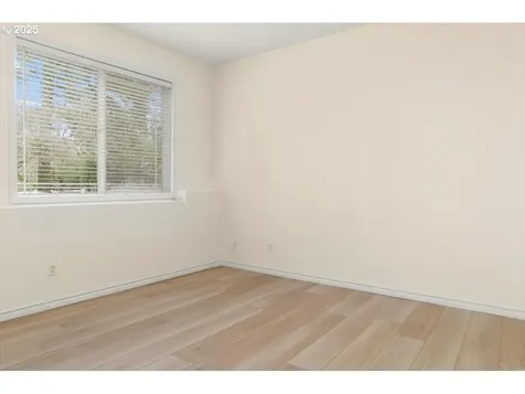11905 SW 60th Avenue Portland OR 97219