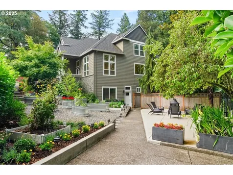 11905 SW 60th Avenue Portland OR 97219
