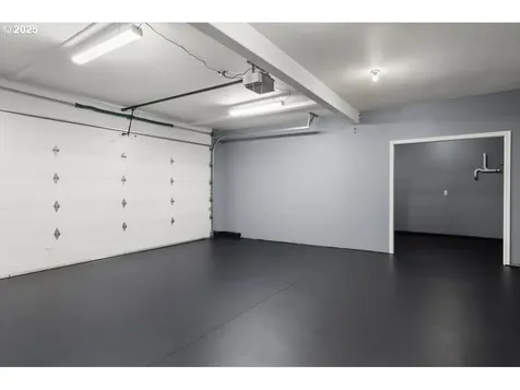 11905 SW 60th Avenue Portland OR 97219