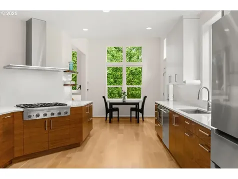11905 SW 60th Avenue Portland OR 97219