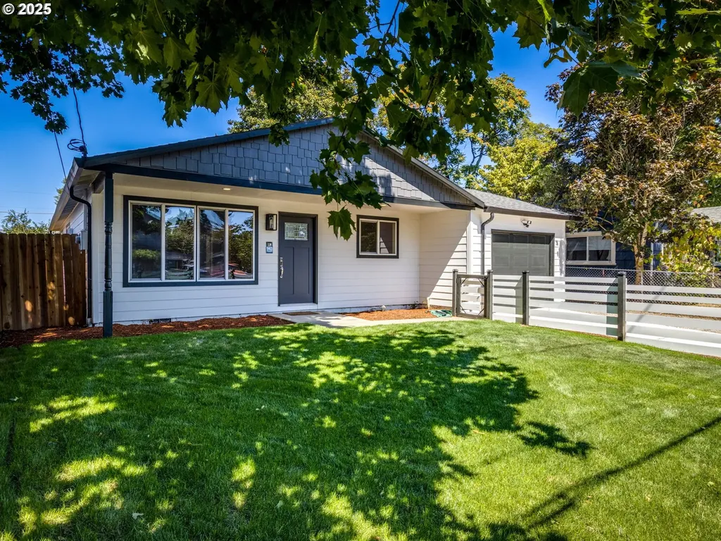 5903 SE Nehalem Street Portland OR 97206