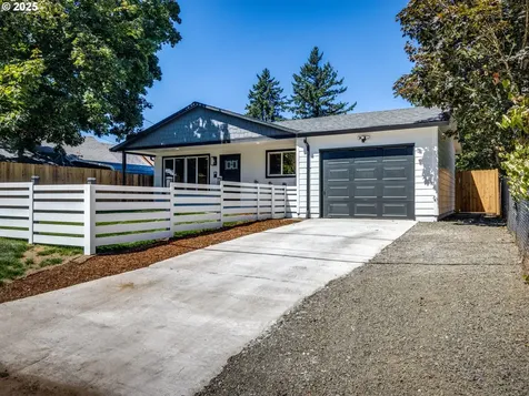 5903 SE Nehalem Street Portland OR 97206