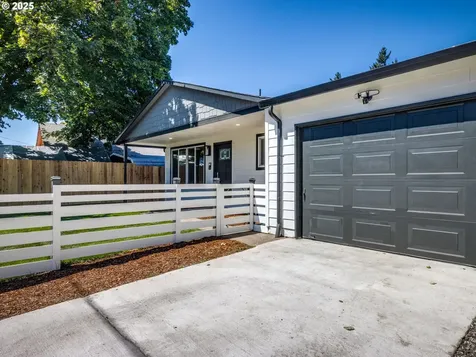5903 SE Nehalem Street Portland OR 97206