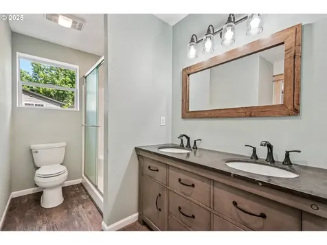 18009 NE 119th Street Brush Prairie WA 98606