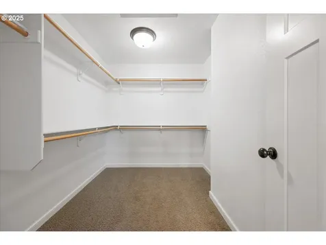 665 NE Skidmore Street Portland OR 97211