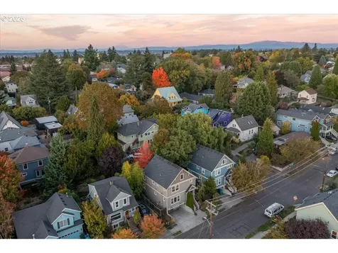665 NE Skidmore Street Portland OR 97211
