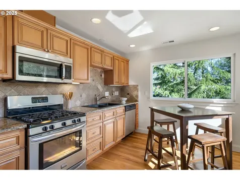 7335 SW Stewart Street Portland OR 97223
