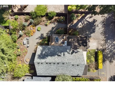 7335 SW Stewart Street Portland OR 97223
