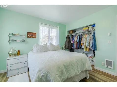 990 Barber Drive Creswell OR 97426